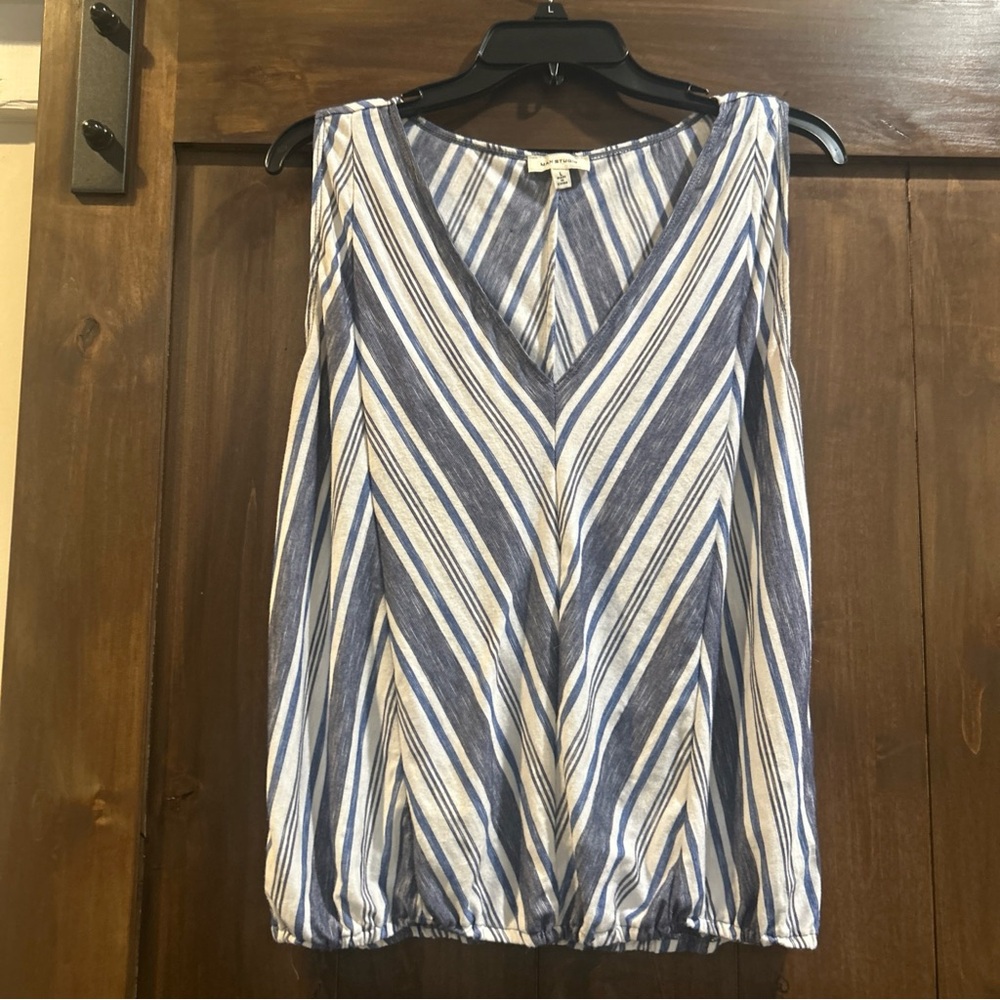 E278 Max Studio Tank Womens Sz L Blue & White Striped Stretchy Sleeveless Top